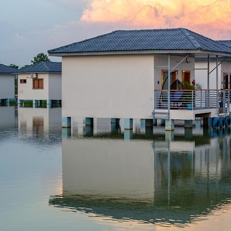 Lumbini Palace Resort Extérieur photo