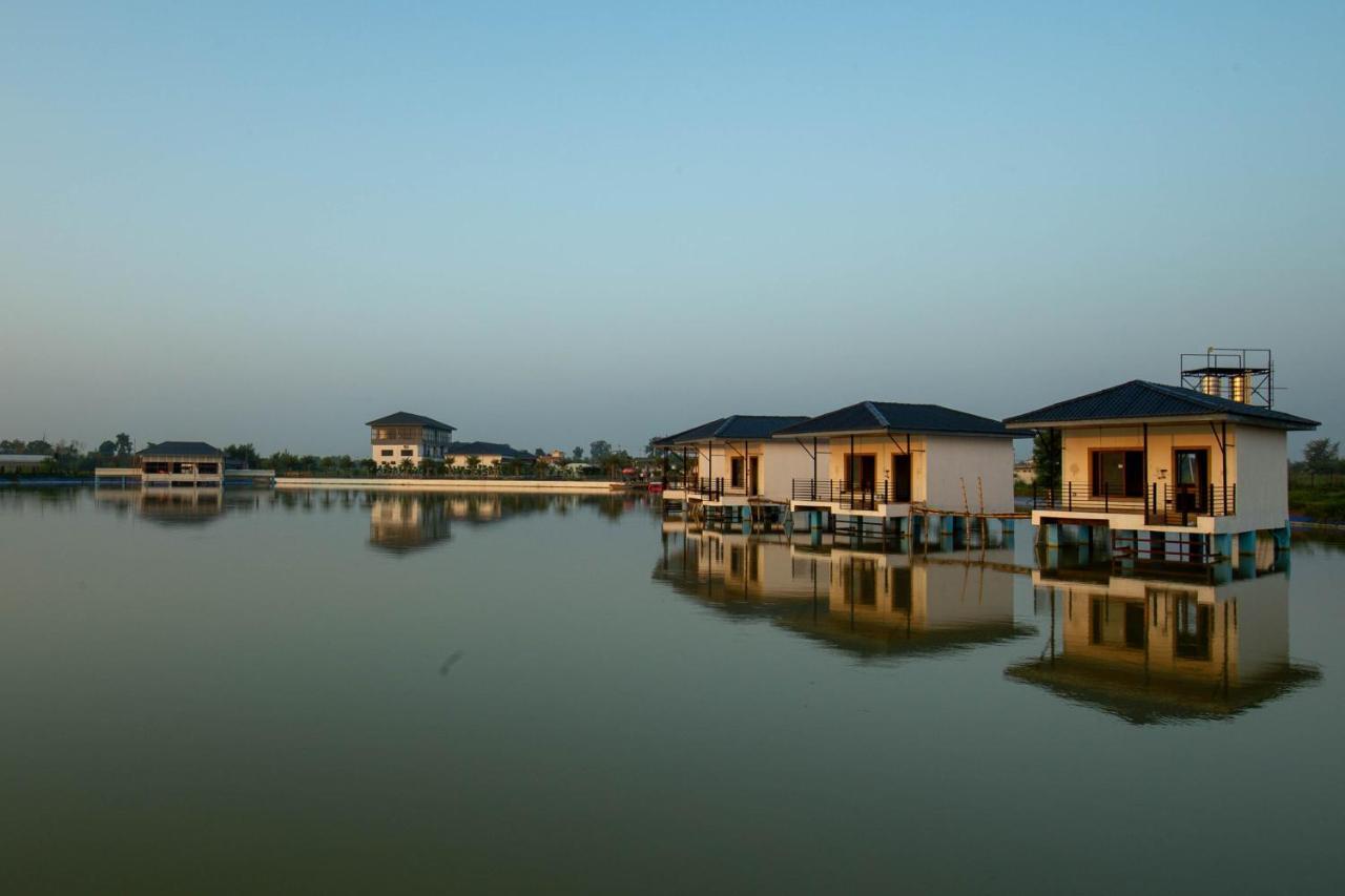 Lumbini Palace Resort Extérieur photo